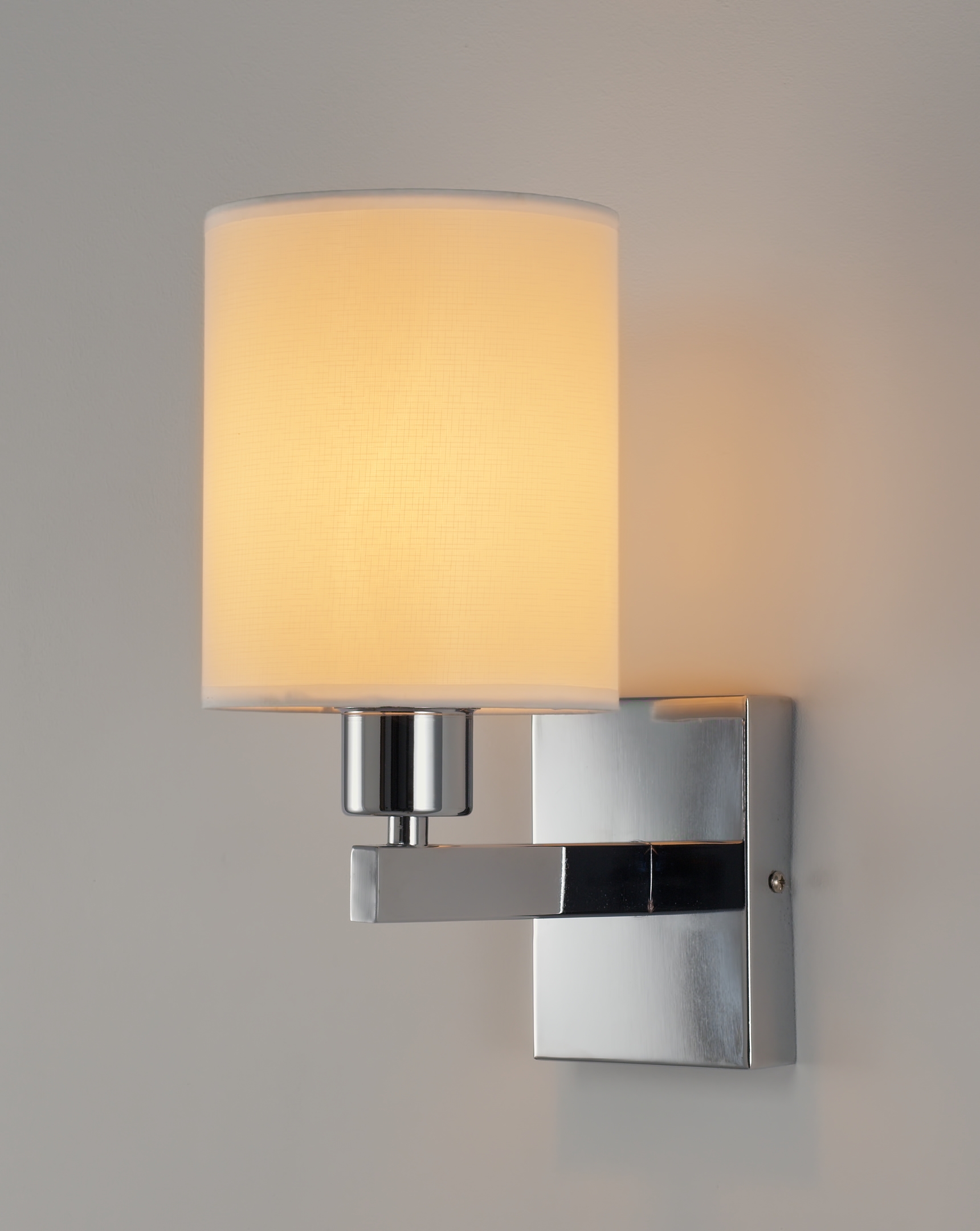 Бра Moderli V2680-1W Viola 1*E27*60W Бра Moderli V2680-1W Viola 1*E27*60W