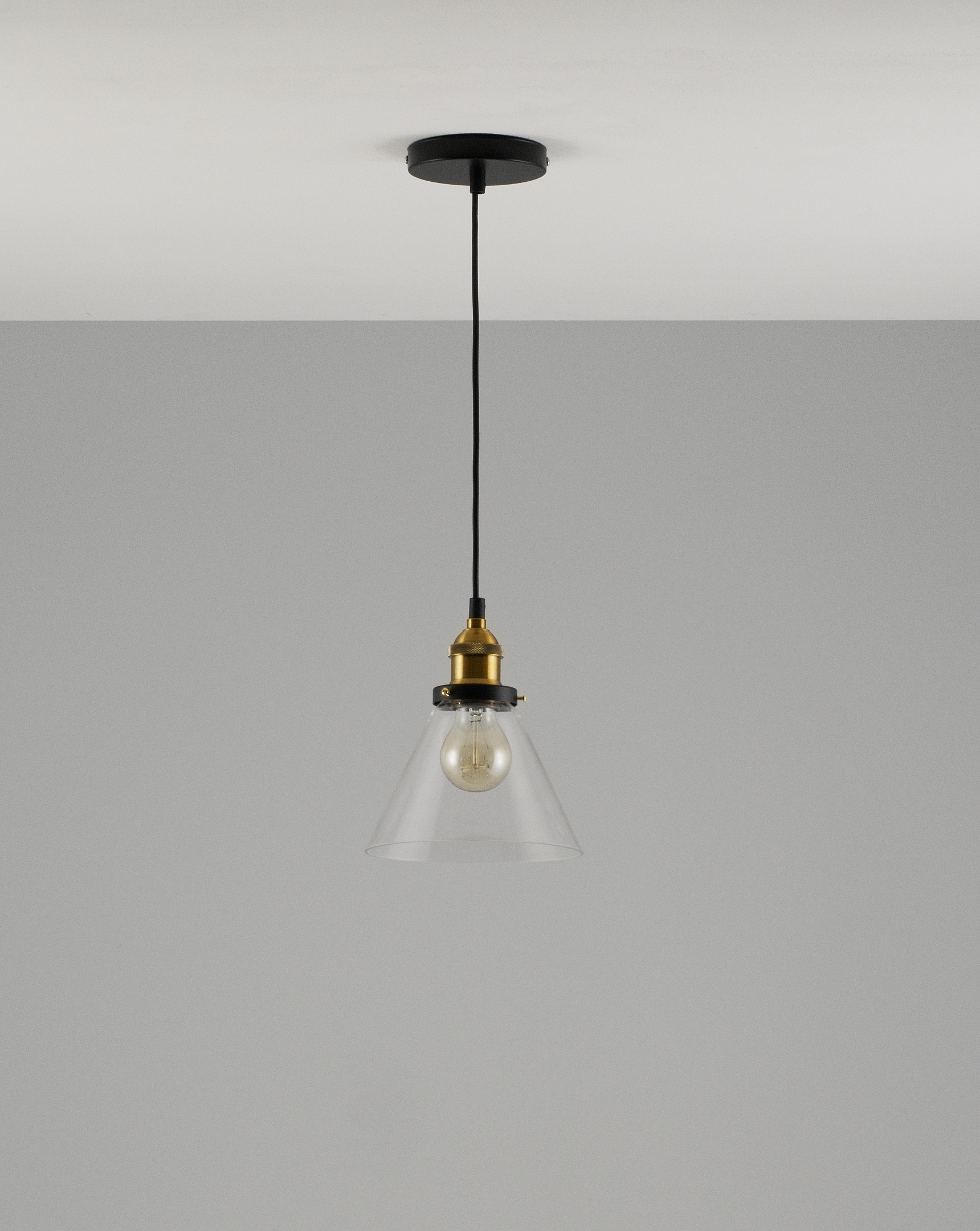 Подвесной светильник Moderli V1650-1P Single 1*E27*60W Подвесной светильник Moderli V1650-1P Single 1*E27*60W