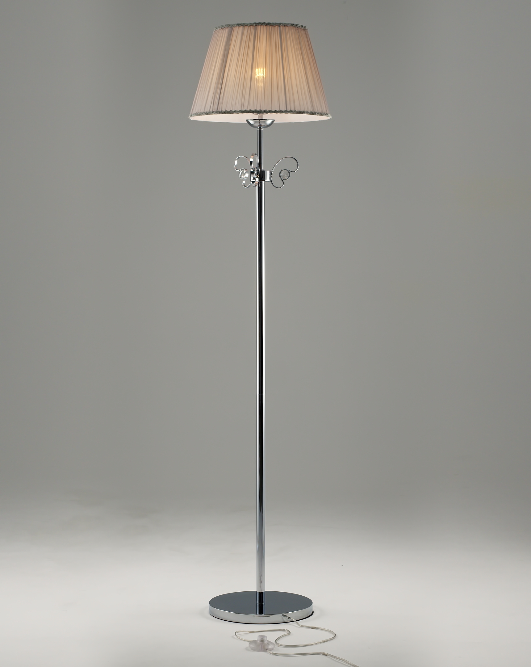 Торшер Moderli V2500-1F Riccardo 1*E14*60W Торшер Moderli V2500-1F Riccardo 1*E14*60W